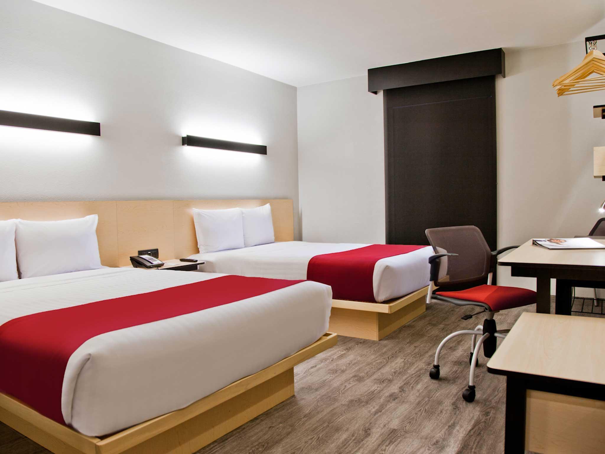 City Express By Marriott León Zewnętrze zdjęcie